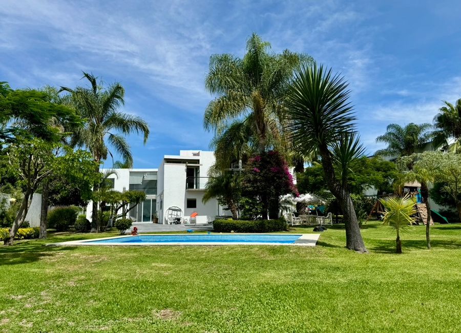 Casa en Venta con Alberca en Real La Alfonsina, Atlixco, Puebla ...