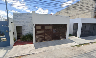 CASA EN REMATE CO. FRANCISCO DE MONTEJO, MERIDA A0512