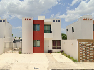 CASA EN REMATE COL. LOS HEROES A0512