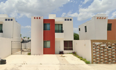 CASA EN REMATE COL. LOS HEROES A0512