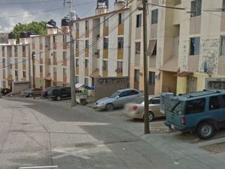 ¡¡Invierte Inteligente, Compra en Remate !! Venta de condominio en Gran Zona, Col. Jardines del Bosque, Las Praderas, Nogales, Son.