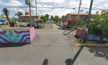 CASA EN REMATE BANCARIO EN IZTAPALAPA CDMX -LU01