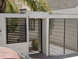 CASA EN VENTA EN FRACCIONAMIENTO EL CARDONAL, AGUASCALIENTES.