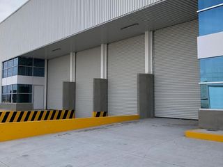 BODEGA 1050M2 EQUIPADA EN PARQUE INDUSTRIAL SMARPARK