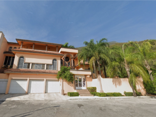 CASA EN VENTA EN Tesalia 2328, Cumbres 2º Monterrey, N.L.