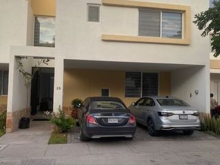 CASA AMUEBLADA Y EQUIPADA AL NORTE DE AGUASCALIENTES