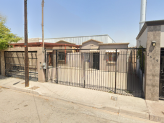 CASA EN VENTA EN RESIDENCIAL DEL PRADO, MEXICALI, B.C.