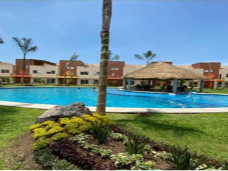 VENTA HERMOSA CASA EN AGUASCALIENTES EN FLOR DE NOCHEBUENA !!!!