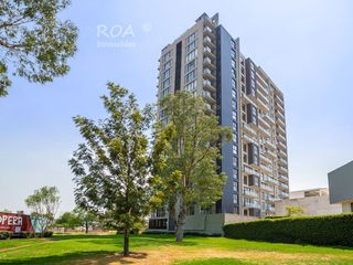 Torre Del Prado: Departamento Nuevo de 3 Recamaras con Vista Panoramica – English Spoken