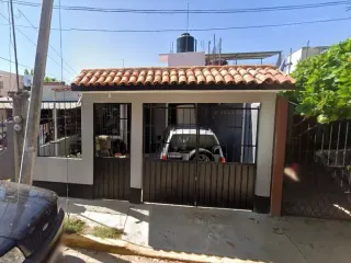 CASA EN VENTA DE RECUPERACION BANCARIA EN PUERTO ESCONDIDO, OAX.