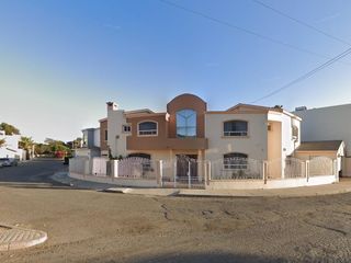 HERMOSA OPORTUNIDAD CASA DE LUJO