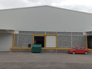 Amplia Bodega en renta en Zona Industrial San Luis Potosi.