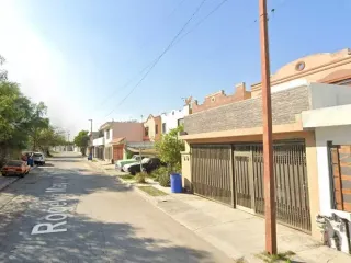 CASA EN VENTA DE REMATE BANCARIO EN MISION DE SAN PATRICIO, APODACA, N.L.