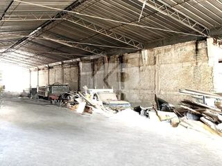 Bodega de 500m² sobre Av. Domingo Diez