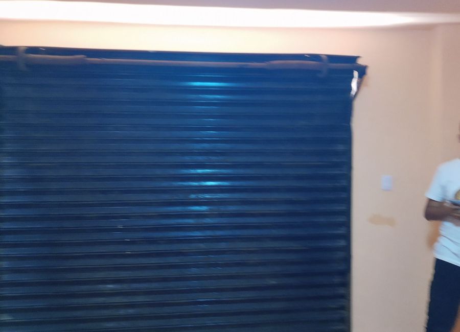 LOCAL COMERCIAL EN RENTA 10 DE MAYO LA ROSA