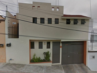 GRAN OPORTUNIDAD!! BONITA CASA .
