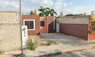 VENTA DE CASA EN CIUDAD CAUSEL, MERIDA (RECUPERACION BANCARIA)
