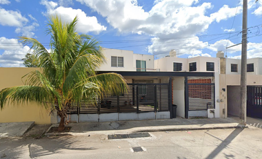 VENTA DE CASA EN COL. JARDINES DEL NORTE, MERIDA (RECUPERACION BANCARIA)