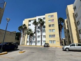 DEPARTAMENTO EN RENTA CON ELEVADOR POR EL CENTRO EN SANTA CECILIA 22A
