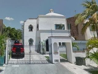 EXELENTE OPORTUNIDAD BUENA ZONA Y CASA HERMOSA