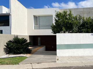 Hermosa Casa, Misión Concá