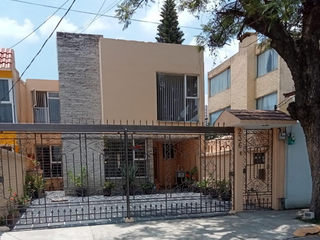 ¡¡GRAN OPORTUNIDAD!! HERMOSA CASA.