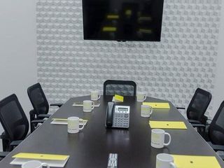 Bonitas oficinas equipadas y amuebladas en Periferico De La Juventud