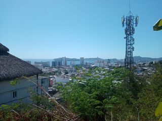 0479 TERRENO CON VISTA A 5 MINUTOS DE LA DIANA Y COSTERA