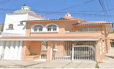 ¡¡GRAN OPORTUNIDAD!! HERMOSA CASA.
