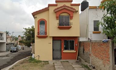 CASA EN VENTA EN COYULA  JALISCO