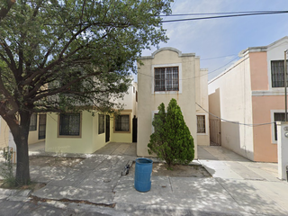 CASA EN VENTA EN FRACCIONAMIENTO MISION FUNDADORES, APODACA
