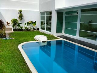 CASA EN VENTA FRENTE A PLAYACAR, PLAYA DEL CARMEN