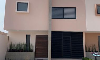 Casa en venta en Altos del Marqués