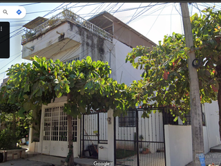 CASA DE OPORTUNIDAD EN C. BEGONIA JARDINES PTV JALISCO A SOLLO $600,000 PAGALA EN DOS EXHIBICIONES