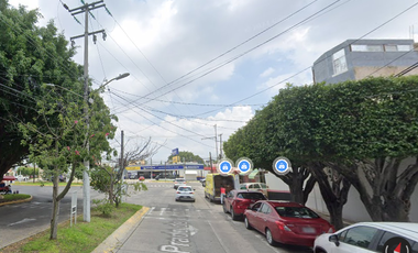 Excelente casa ubicada en colonia Prados Tepeyac, Zapopan Jalisco, con 3 Habitaciones y 156m2. A solo unos minutos de parque club de los leones.