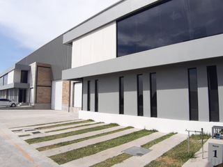 Excelentes bodegas renta en  Parque Industrial nuevas  PERIFERICO ORIENTE