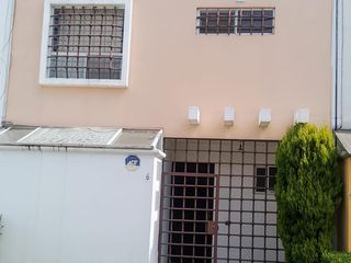RENTA DE CASA AMUEBLADA  A 10 MINUTOS DEL AEROPUERTO DE TOLUCA