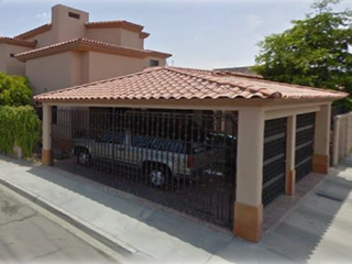 VENTA DE HERMOSA CASA