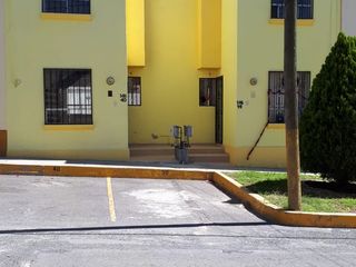 CERCA PREPA NORTE PRIVADA POCAS CASAS  A UNOS PASOS DE AV.SOMBRERETE Y PASEOS DE LA CONSTITUCION CON BUEN MANTENIMIENTO