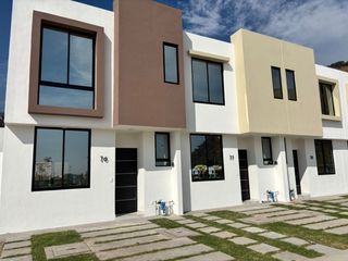 Casa 2 recámaras cerca Periférico y Prol. Av Guadalupe