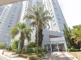 DEPARTAMENTO EN REMATE EN BOSQUES DE LAS LOMAS