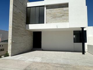 CASA EN VENTA EN ST ANGELO AL NORTE