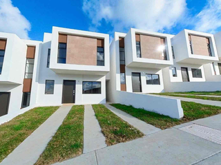 CASA EN VENTA EN VILLAS DE SANTIAGO TIJUANA BAJA CALIFORNIA