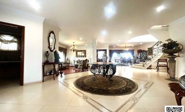 CASA EN VENTA, JARDINES DEL CAMPESTRE, 4 REC CON BAÑO. ALBERCA, EQUIPADA,