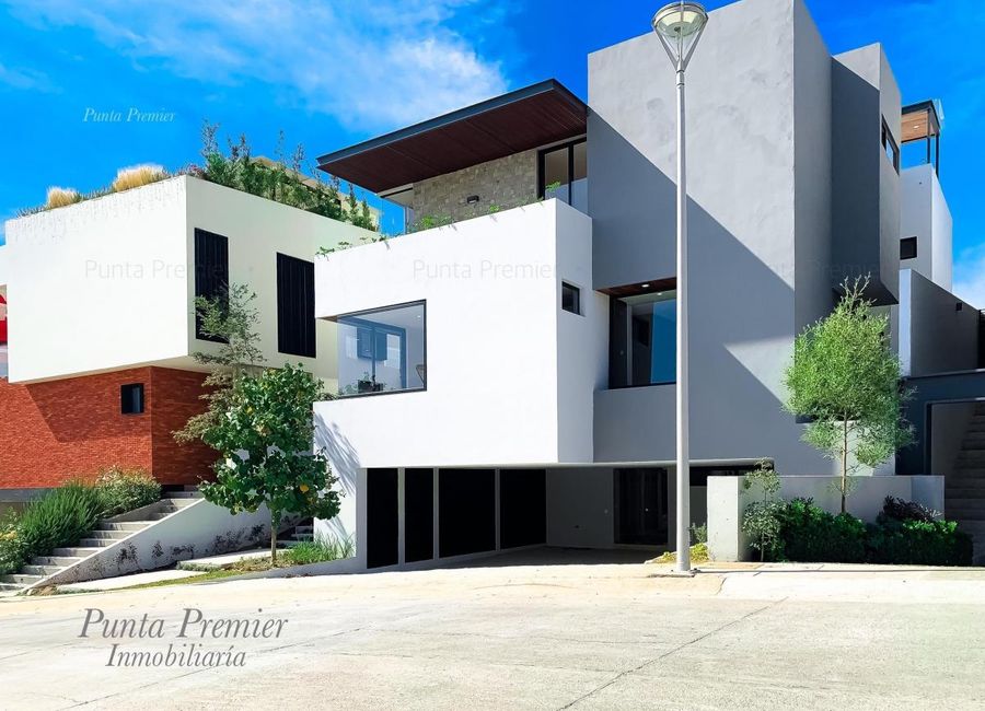 Residencia en Venta Nueva Abadia de Lujo Av. Universidad Zona andares ...