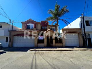 CASA EN VENTA EN PLAYAS DE TIJUANA (COSTA AZUL)