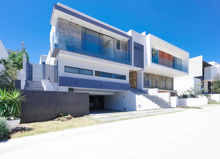 Residencia de Lujo en Venta Puertas las Lomas, Zapopan Andares Puerta ...