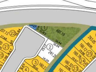 TERRENO EN VENTA ALTOZANO, UBICADO EN ESQUINA JUNTO AL ÁREA JARDINADA