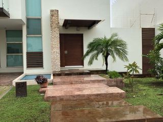 CASA EN RENTA EN CIUDAD DEL CARMEN 🏡✨📍 📍RESIDENCIAL AZUL 12
