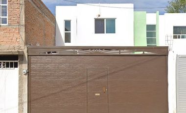 BONITA CASA EN VALLE DEL GUADIANA DURANGO